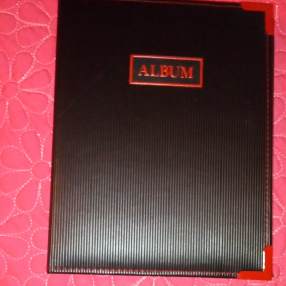 Mine Black and Red Photo Album